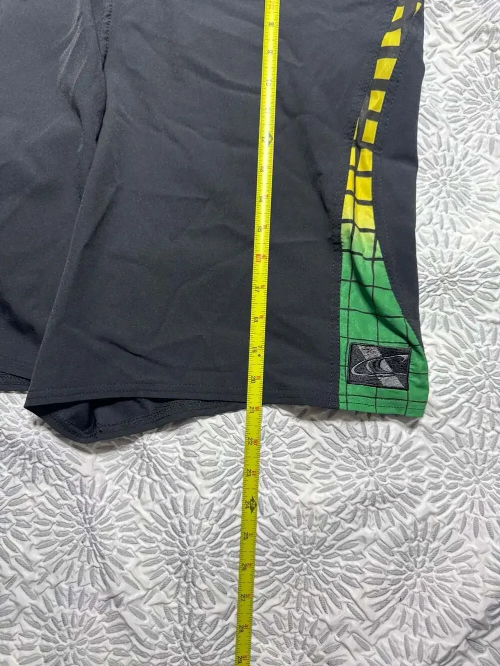 O'Neill Hyperfreak Board Shorts Men's Size 38 Black Rasta Reggae Swim Trunks